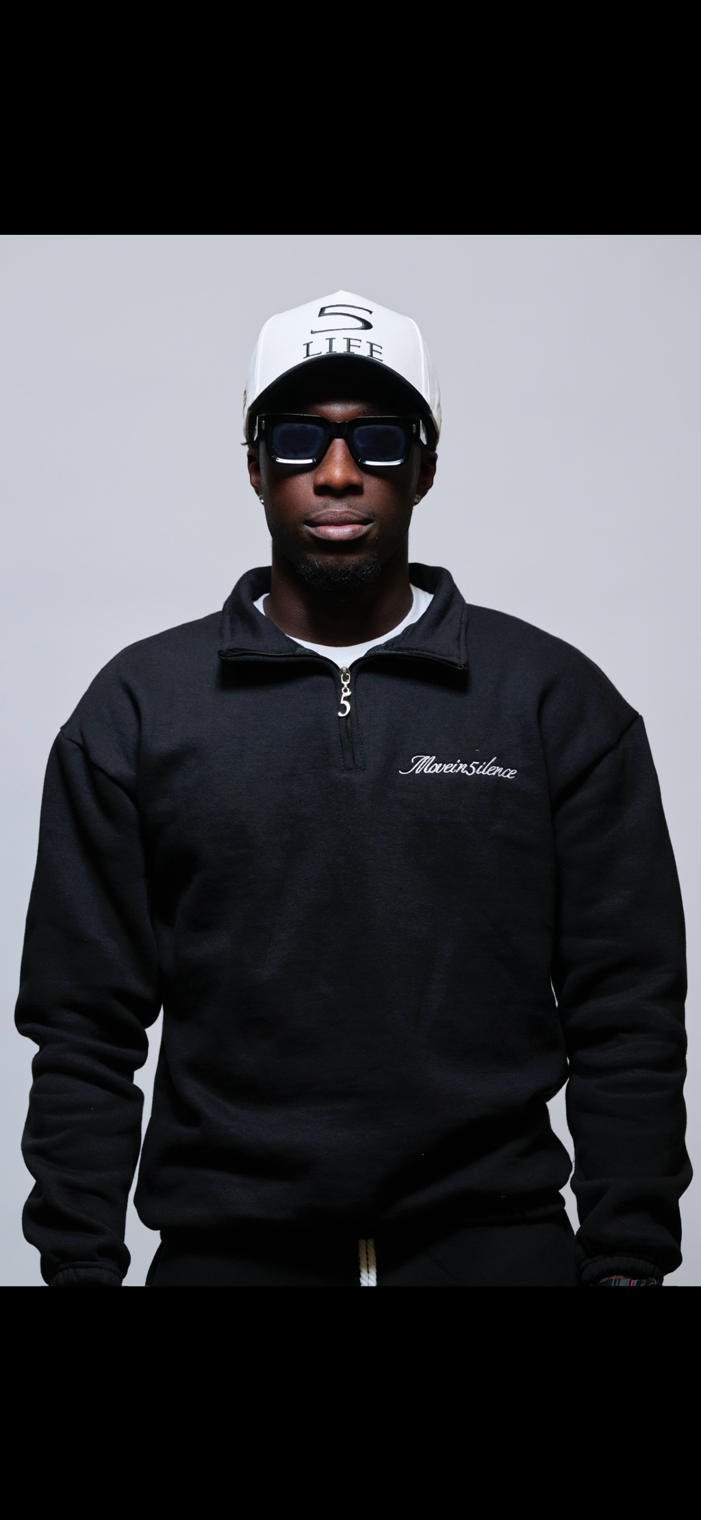 Black MI5 Qtr Zip Top