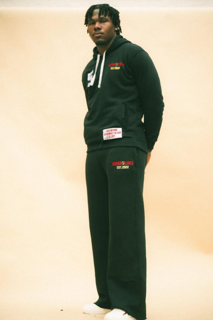 WhatsApp Image 2025-09-17 at 09.40.10